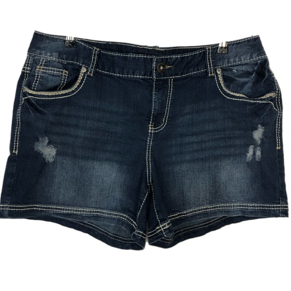 Maurices Pants - Maurices NWOT Women’s Denim Shorts Size 20